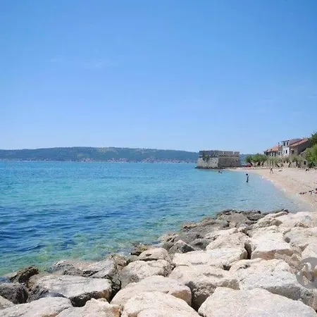Kwatera prywatna Mala Plaza 2 Kaštela