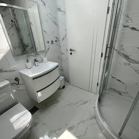 Kwatera prywatna Mala Plaza 2 *